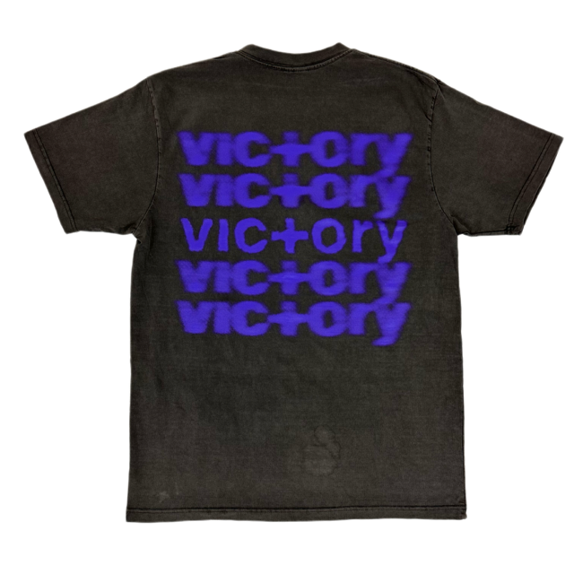 Victory + T-Shirt Washed Blurr